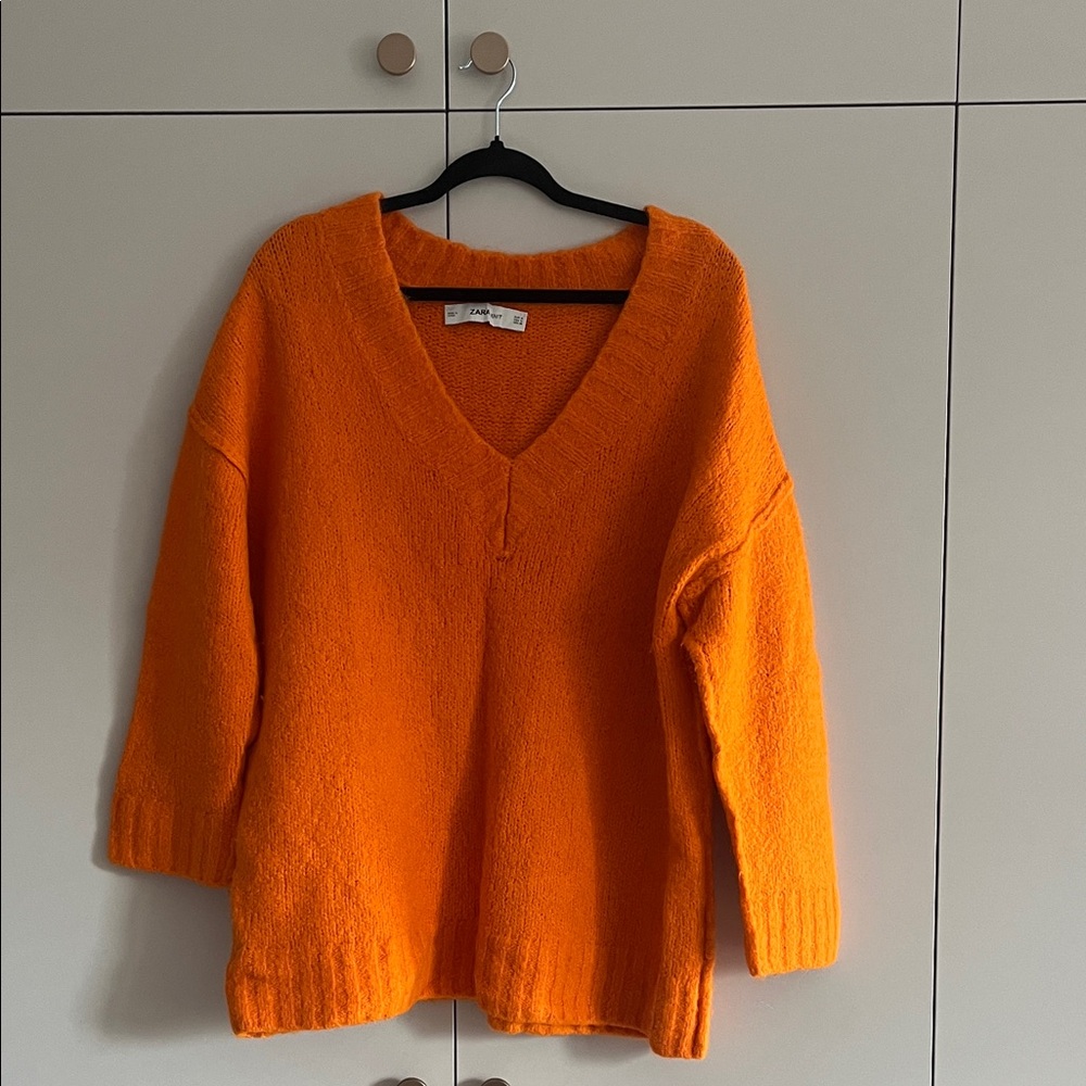 Zara Vibrant Orange V-Neck Sweater - M